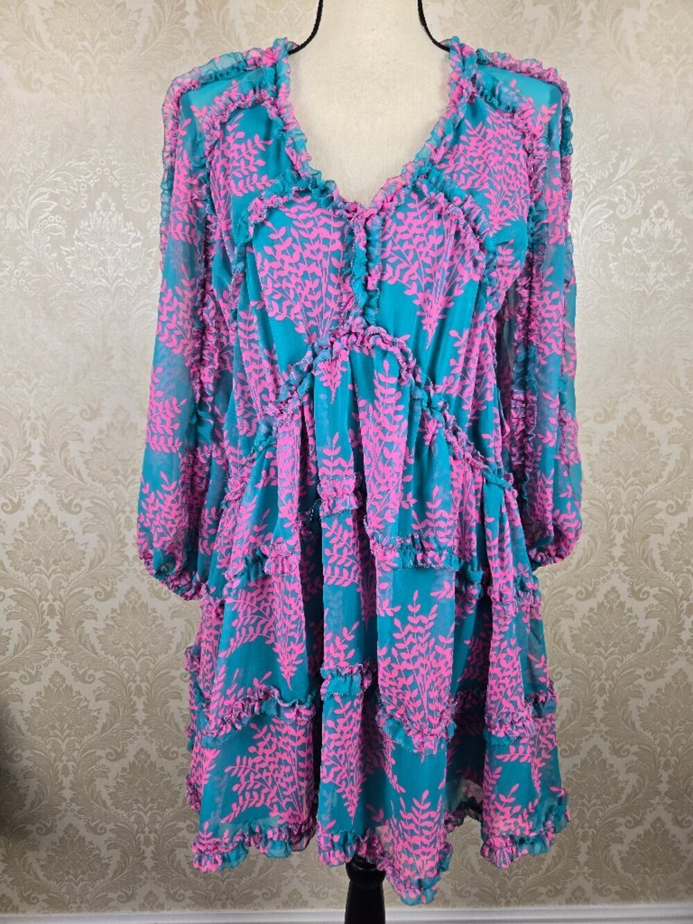 Unbranded Turquoise and Pink Ruffled Dress Long Sleeve Belt Loops V-neck